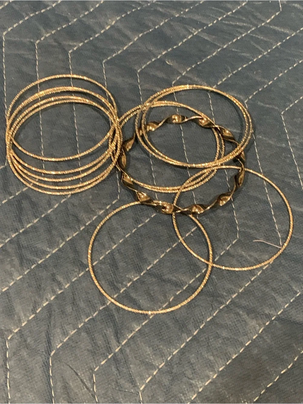 Gold Tone Women's Bangle Bracelet Set - Classic Stackable Style